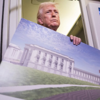 Trump'ın balo salonu ısrarı sürüyor: Yüksek Mahkeme'ye başvurdu