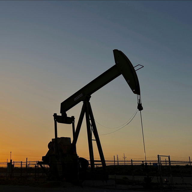 İran ile Tacikistan arasında petrol anlaşması