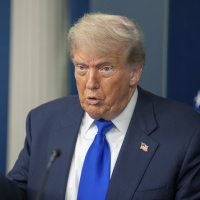 Trump yineledi: Hürmüz'ün tam kontrolü bizde