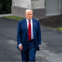 Trump, İran'a yönelik eşi benzeri görülmemiş "ekonomik operasyon" ilan etti