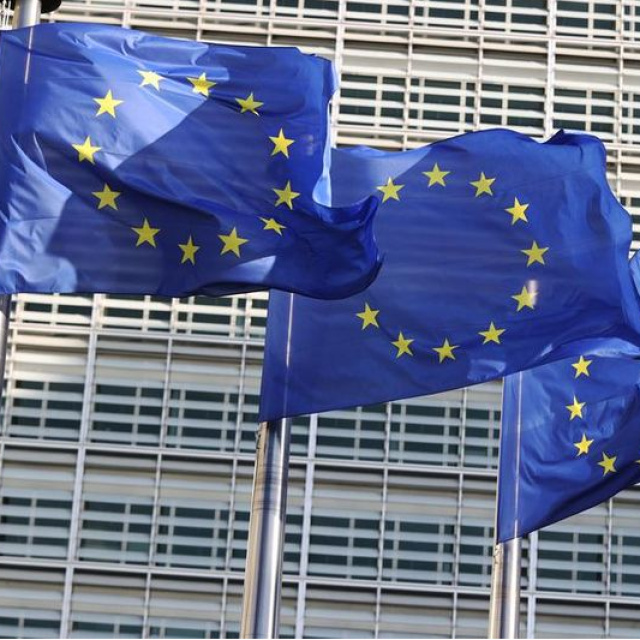 Euro Bölgesi'nde tüketici güveni beklentileri aştı