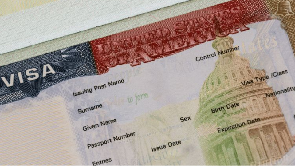Trump yönetimi 103 bin dolarlık profesyonel vizesinde ısrarcı