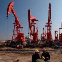 Petrol yaptırım baskısıyla yatay seyirde