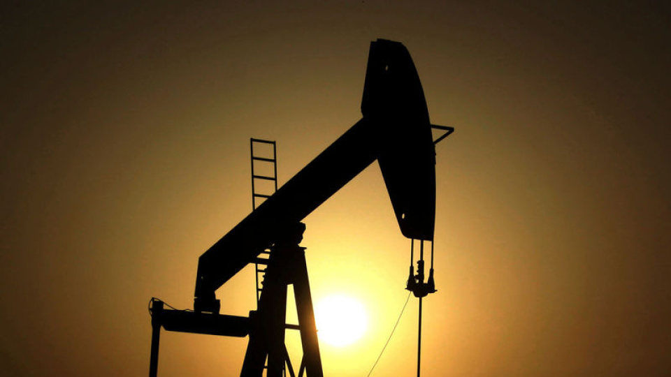 Petrol tırmanan çatışma ortamıyla sıçradı
