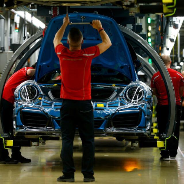 Almanya'da sanayi üretiminde otomotiv sektörünün başını çektiği daralma - 2 hafta önce