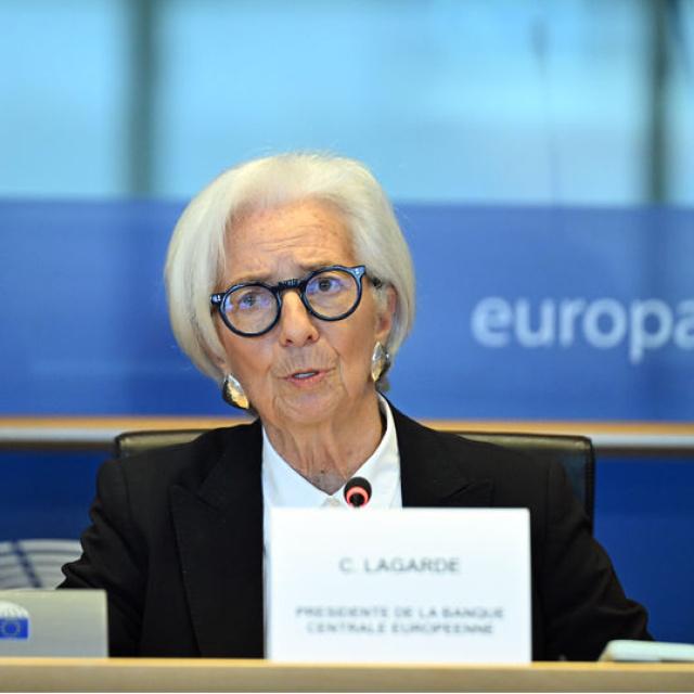 AMB çalışanları Lagarde konusunda açıklık istiyor - 1 hafta önce
