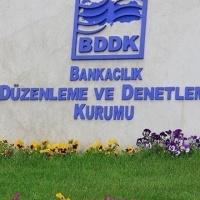 Üç banka ve iki faktoring şirketinin yönetimleri TMSF'ye devredildi
