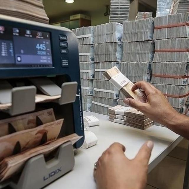 Para piyasası fonlarında iki haftada 468 milyar liralık çıkış