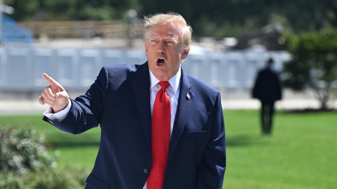 Trump'tan Irak'a güvence, İran'a tehdit