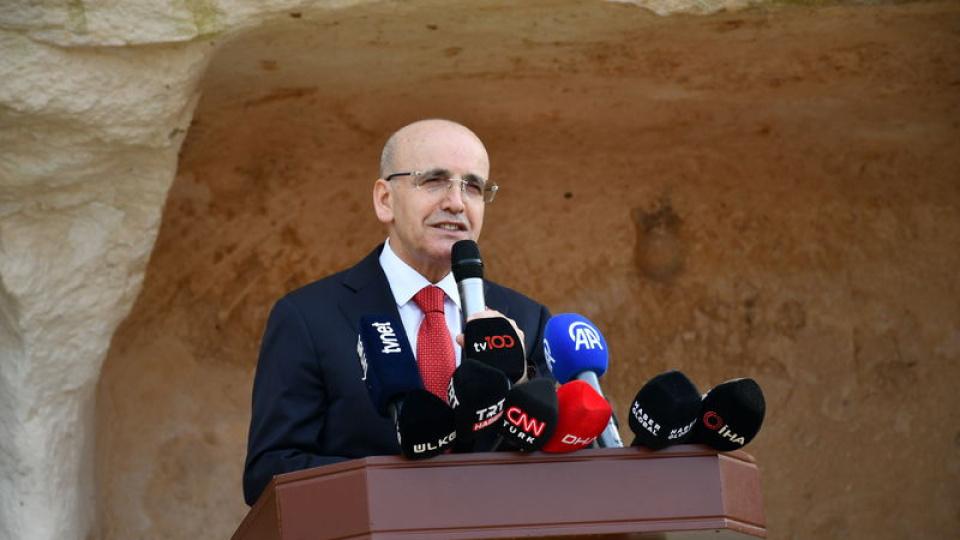 Bakan Şimşek: Finansal sisteme ve reel ekonomiye destek veriyoruz
