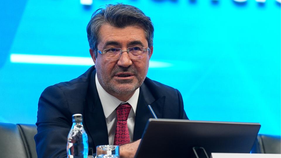 TBB Chief Alpaslan Çakar Says Fund Probe Will Not Hurt Banking Sector