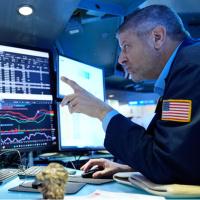 S&P 500 Ağustos ayından beri ilk rekorunu kırdı