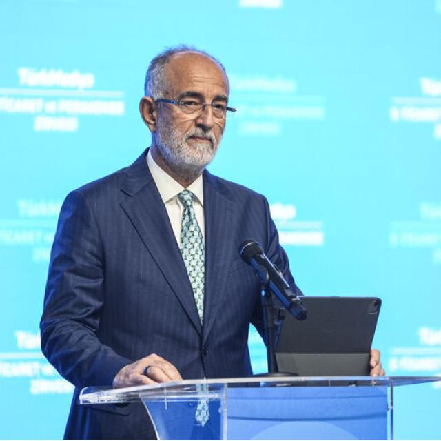 Halkbank Genel Müdürü'nden ikincil halka arz açıklaması - 4 dakika önce