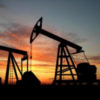 Petrol, Orta Doğu’daki arz endişeleriyle yükseldi