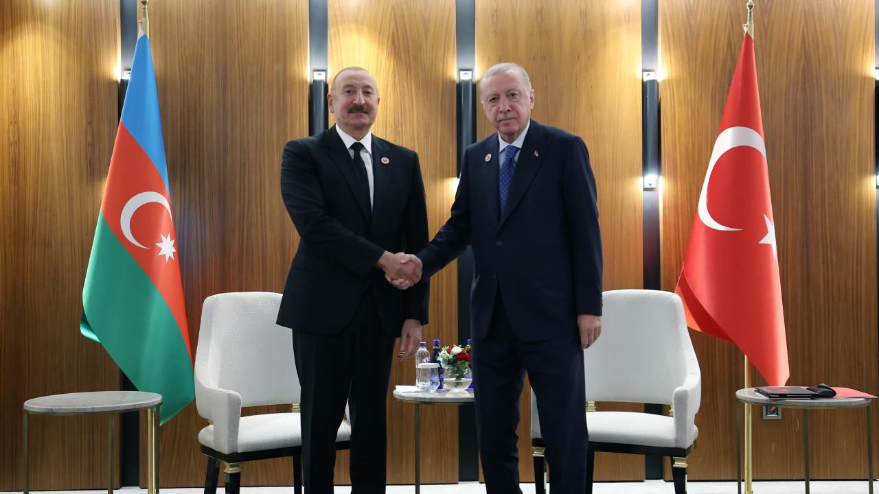 Başkan Erdoğan, Azerbaycan Cumhurbaşkanı İlham Aliyev ile telefonda görüştü