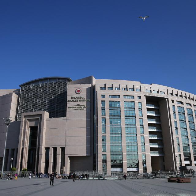 Fon soruşturmasında 11 şüpheli tutuklandı
